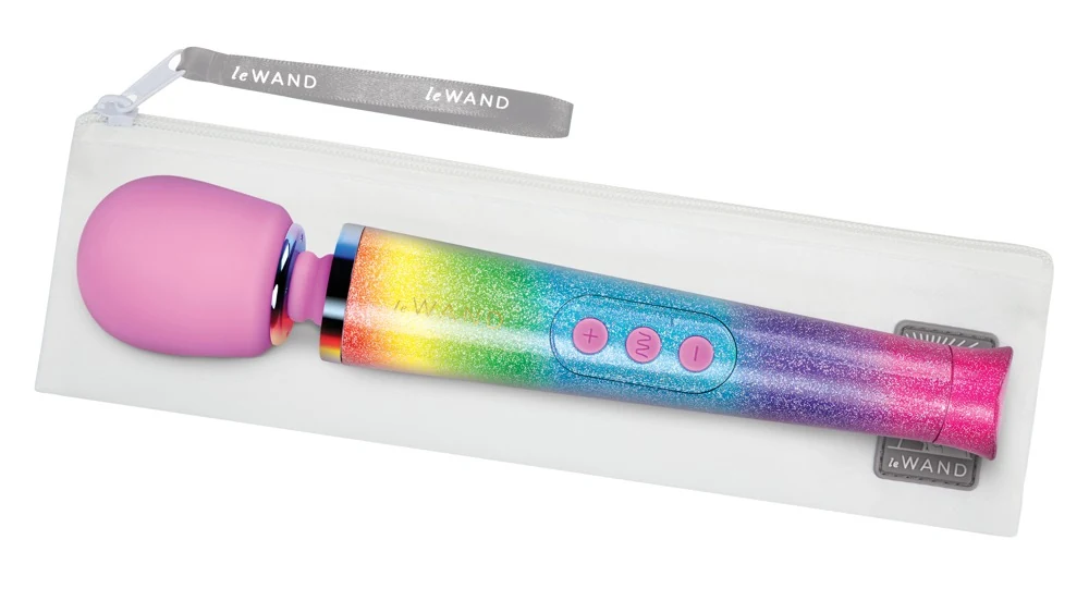 le WAND Petite Rechargeable Vibrating Massager All That Glimmers