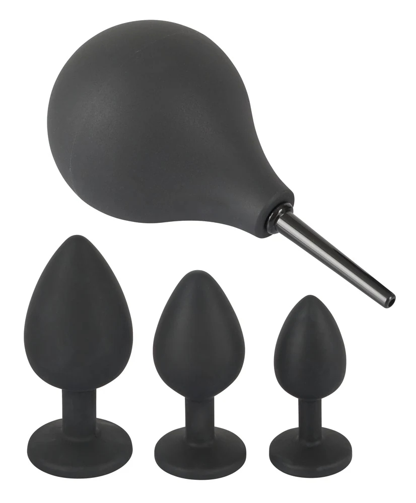 Anaal douche en plug trio
