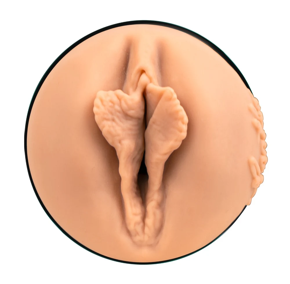 Kiiroo Agatha Vega masturbator