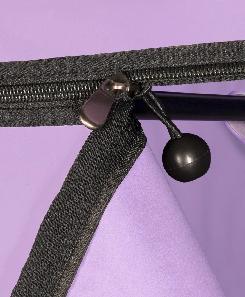 Secret Dome Scandale BDSM cabine