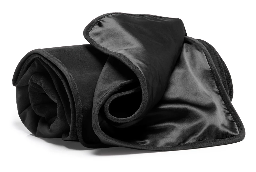 Liberator Fascinator Throw