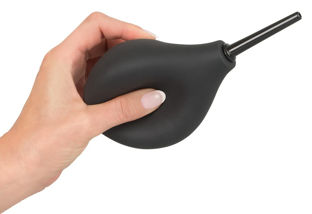 Anaal douche en plug trio