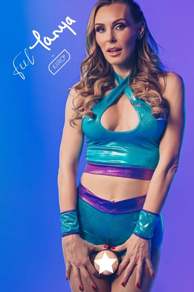 Kiiroo Tanya Tate masturbator