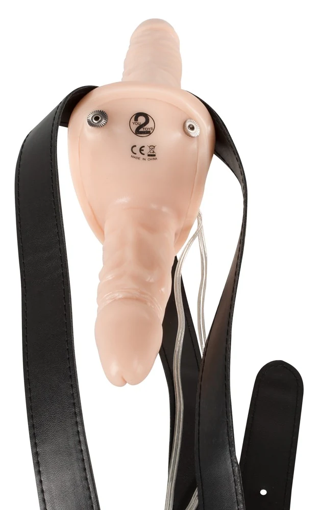 Strap-on string met dubbele vibrator en afstandsbediening