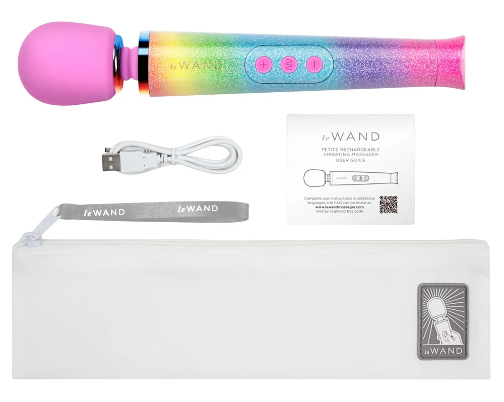 le WAND Petite Rechargeable Vibrating Massager All That Glimmers