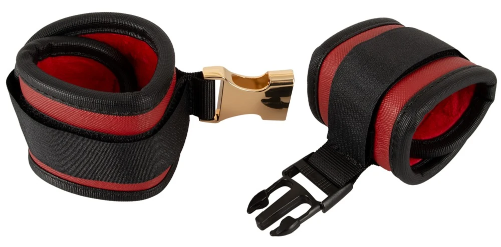 Bad Kitty Neck to Pols Bondage Set