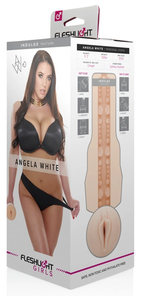 Angela White masturbator