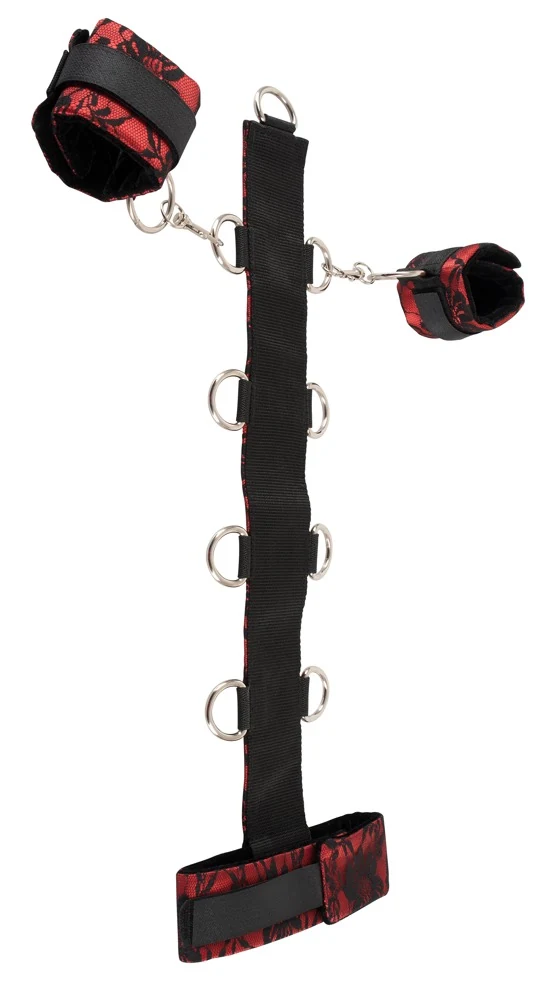 Sensuele halsband met boei in rood satijn en kant