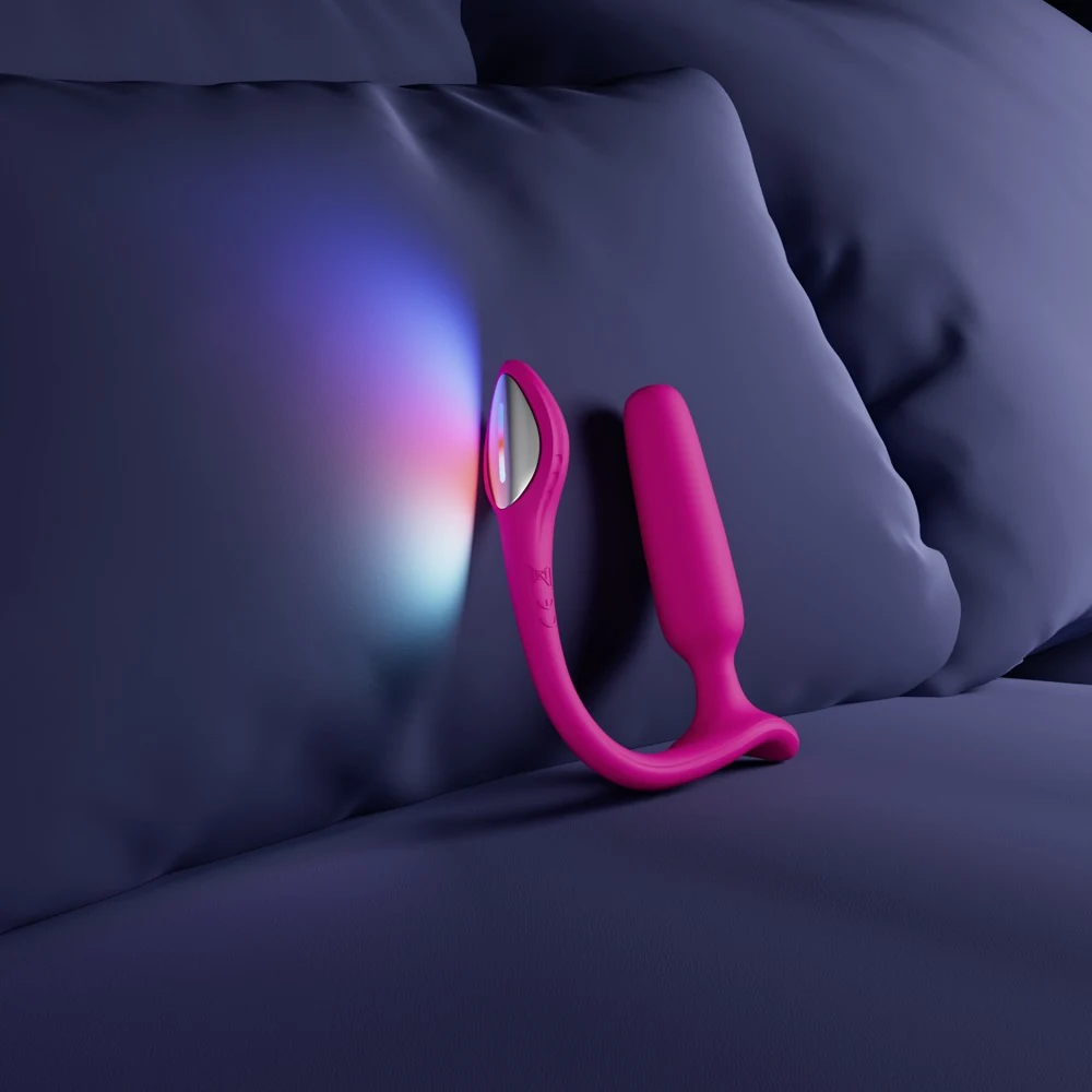 Lovense Lush Anal Bluetooth plug vibrator met LED