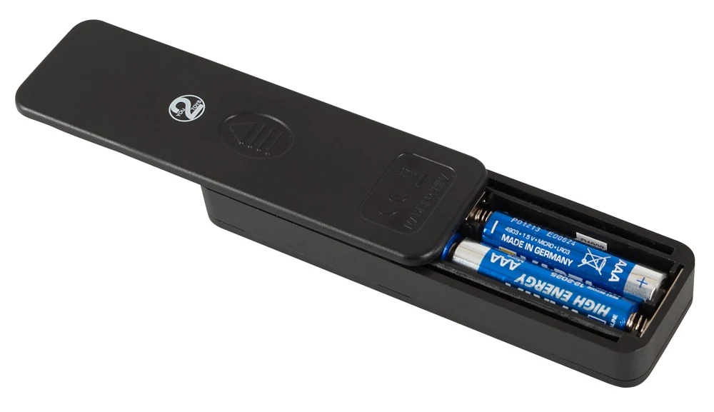 Strap-on string met dubbele vibrator en afstandsbediening