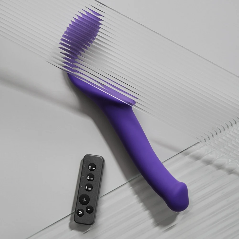Vibrerende buigbare strap-on met afstandsbediening