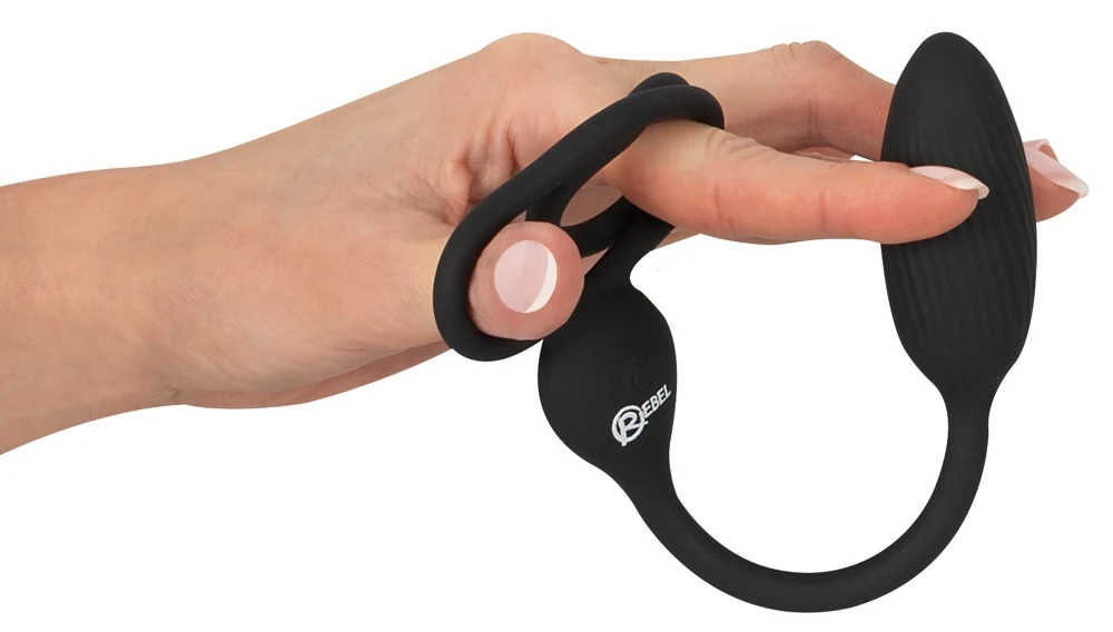 Rebel cockring met afstandsbediening en butt plug